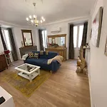 Centre Ville Ajaccio Tres Bel Appartement De Charme Tout Equipe